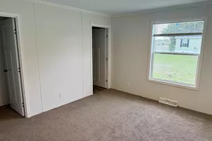 38005 Hwy 18, Prairie Du Chien, WI 53821 - Photo 13