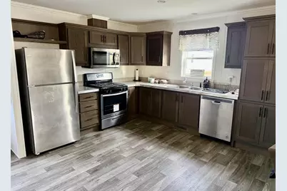 38005 Hwy 18 #65, Prairie Du Chien, WI 53821 - Photo 11