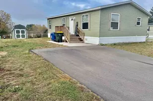 38005 Hwy 18, Prairie Du Chien, WI 53821 - Photo 3