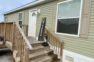 38005 Hwy 18, Prairie Du Chien, WI 53821 - Photo 3