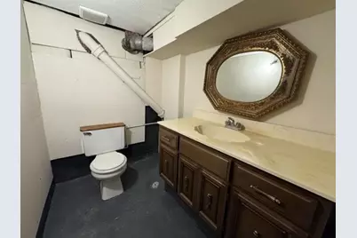 702 S Washington Street, Janesville, WI 53548 - Photo 17