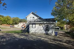 702 S Washington St, Janesville, WI 53548 - Photo 21