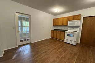 702 S Washington St, Janesville, WI 53548 - Photo 5