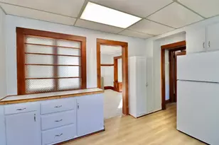 1227 Bluff St, Beloit, WI 53511 - Photo 7