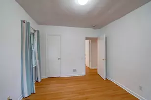 4345 Hillcrest Dr, Madison, WI 53705 - Photo 13