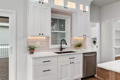 4090 Hanover Drive, DeForest, WI 53532 - Photo 11