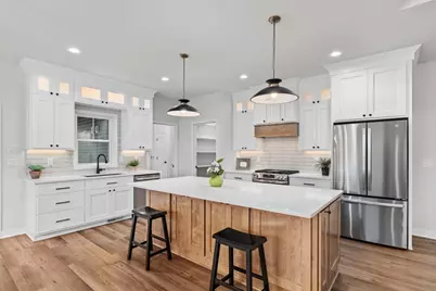 4090 Hanover Drive, DeForest, WI 53532 - Photo 13