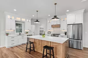 4090 Hanover Dr, DeForest, WI 53532 - Photo 13