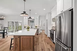 4090 Hanover Dr, DeForest, WI 53532 - Photo 15