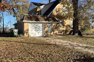 1365 4th St, Fond du Lac, WI 54936 - Photo 3