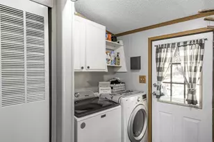 1376 Fern Ln, Wisconsin Dells, WI 53965 - Photo 31