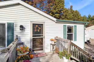 1376 Fern Ln, Wisconsin Dells, WI 53965 - Photo 3