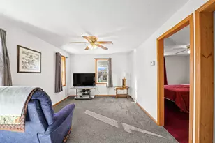 216 E Division St, Watertown, WI 53098 - Photo 15