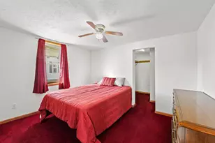 216 E Division St, Watertown, WI 53098 - Photo 13