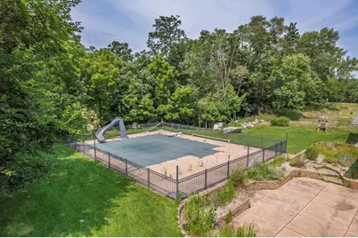 227 Sarrington Street, Wisconsin Dells, WI 53965 - Photo 35