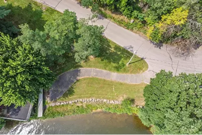 227 Sarrington Street, Wisconsin Dells, WI 53965 - Photo 43