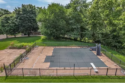 227 Sarrington Street, Wisconsin Dells, WI 53965 - Photo 33