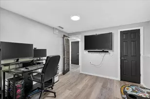 2802 Wayland Dr, Madison, WI 53713 - Photo 27