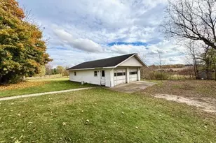 W3869 State Road 106, Fort Atkinson, WI 53538 - Photo 9