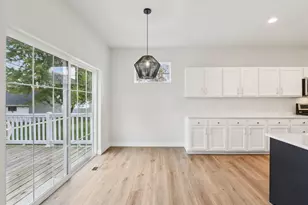 127 E Franklin St, Portage, WI 53901 - Photo 13