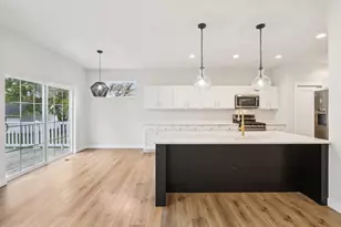 127 E Franklin St, Portage, WI 53901 - Photo 11