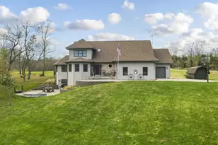 7688 Lone Pine Rd, Barneveld, WI 53507 - Photo 3