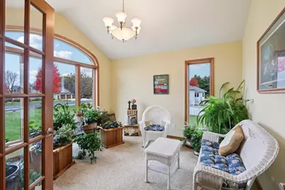 6784 Tartan Trail, Sun Prairie, WI 53590 - Photo 7