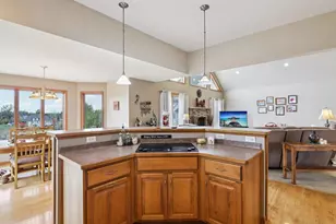 6784 Tartan Trail, Sun Prairie, WI 53590 - Photo 15