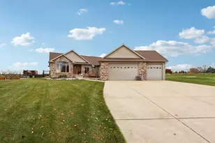 6784 Tartan Trail, Sun Prairie, WI 53590 - Photo 61