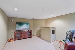 1001 Edgewater Rd, Fort Atkinson, WI 53538 - Photo 45