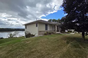20343 Effigy Mounds Ln, Muscoda, WI 53573 - Photo 5