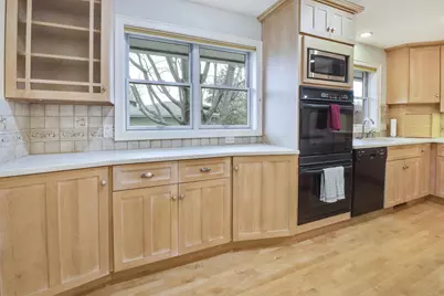 6811 Aldo Leopold Way, Middleton, WI 53562 - Photo 13