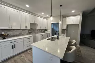 3137 S Bartells Dr, Beloit, WI 53511 - Photo 7