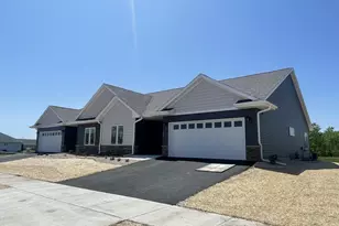 3135 S Bartells Dr, Beloit, WI 53511 - Photo 25