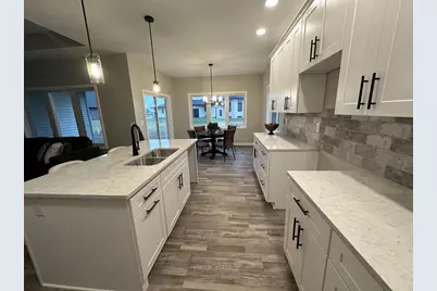 3135 S Bartells Drive, Beloit, WI 53511 - Photo 9