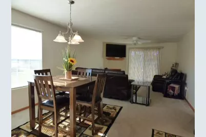 2528 Edgewood Drive, Beloit, WI 53511 - Photo 9