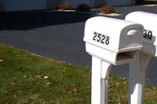 2528 Edgewood Dr, Beloit, WI 53511 - Photo 23