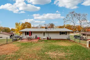 1526 Manor Dr, Janesville, WI 53548 - Photo 47