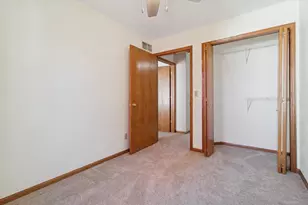 2339 Effingham Way, Sun Prairie, WI 53590 - Photo 17