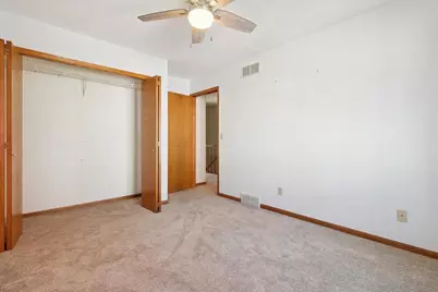 2339 Effingham Way, Sun Prairie, WI 53590 - Photo 19