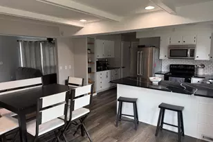 104 E 3rd Ave, Brodhead, WI 53520 - Photo 9