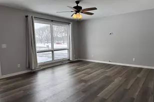 104 E 3rd Ave, Brodhead, WI 53520 - Photo 3