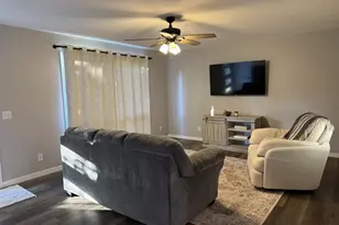 104 E 3rd Ave, Brodhead, WI 53520 - Photo 11