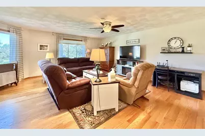 3914 E Milwaukee Street, Janesville, WI 53546 - Photo 9