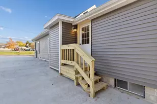 1010 N Main St, Edgerton, WI 53534 - Photo 35