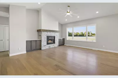 3005 Wellington Place, Cottage Grove, WI 53527 - Photo 11