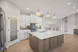 3005 Wellington Pl, Cottage Grove, WI 53527 - Photo 7