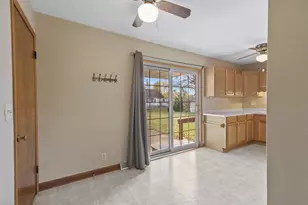 1406 MacArthur Dr, Janesville, WI 53548 - Photo 11