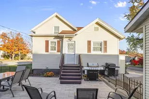 237 N Wilson Ave, Jefferson, WI 53549 - Photo 11