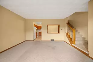 1411 Holly Dr, Janesville, WI 53546 - Photo 9